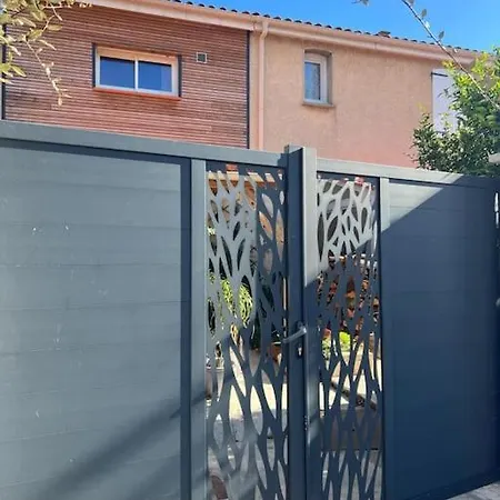 La Casa Felice Vakantiehuis Thuir